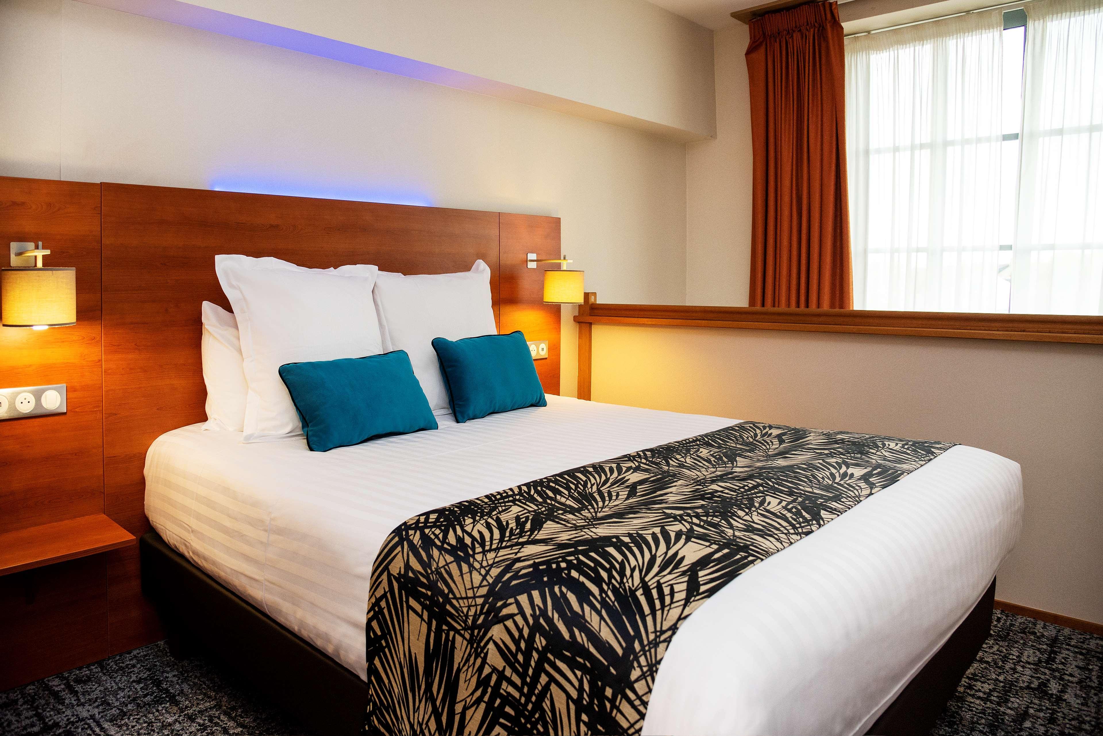 Best Western Plus Hotel Colbert Châteauroux Exterior foto